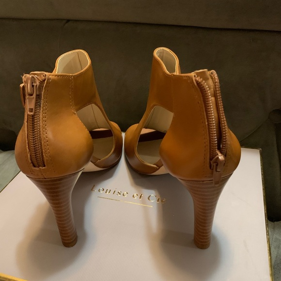 Louise et Cie Peep Toe Heels - Picture 3 of 10